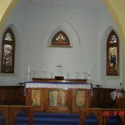 st.gabriels_chapel_decor