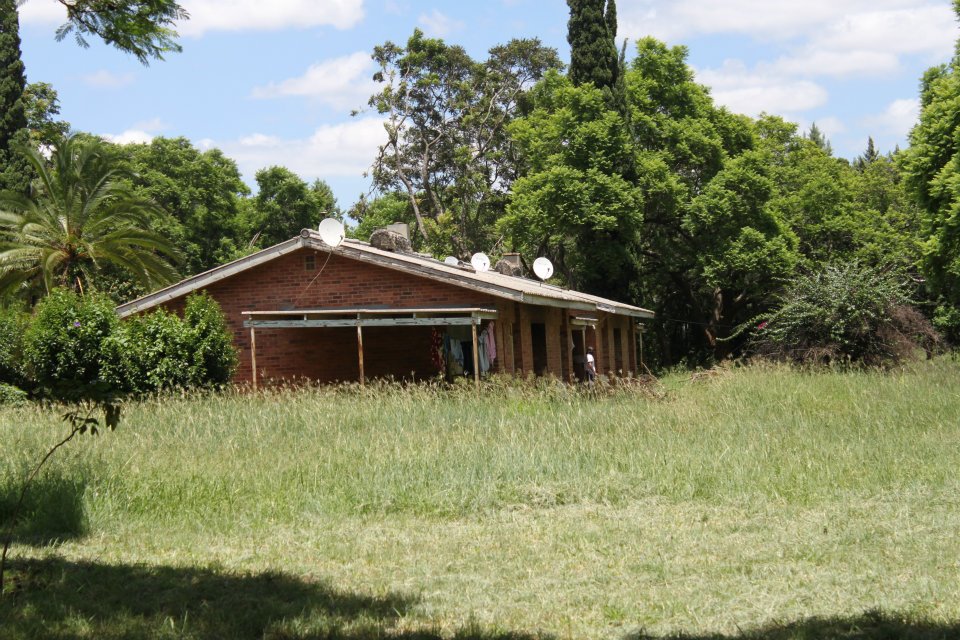 teachers_satellite_dishes