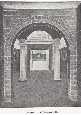 1929_entrance_29