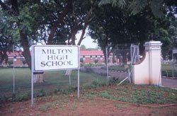 2010_mhs_sign