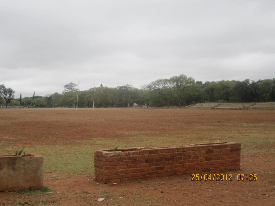 2012_fields_rugbyposts