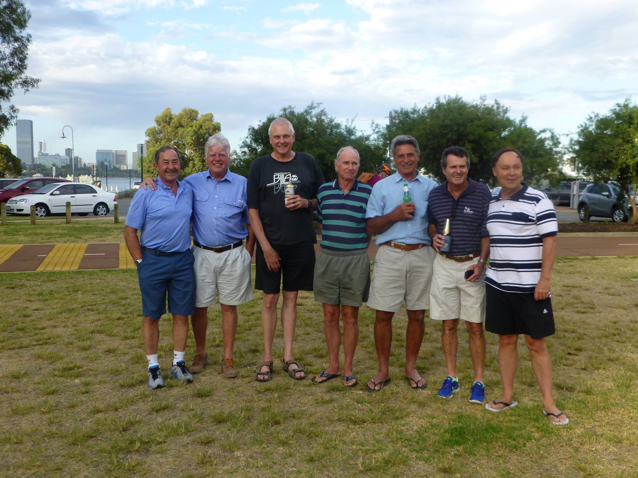 file:///C:/Users/AdrianMM/Documents/My Web Sites/oldmiltonians/other_images/reunions/2016_reunion_charlie_lennegan_nigel_hodder_herries_johnson_rod_moss