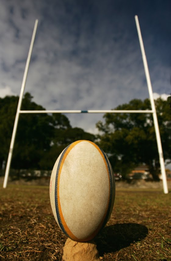 rugbyball_post