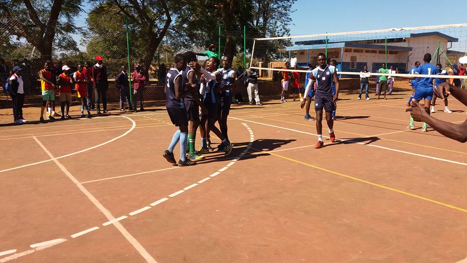 2017_volleyball_annual_nash_tournament_game