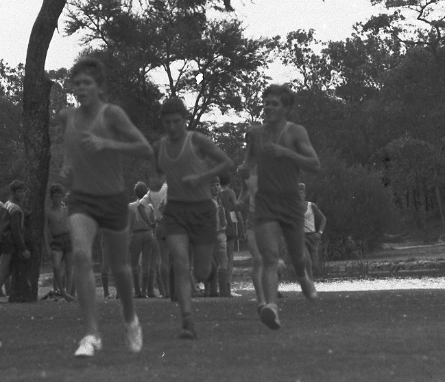 athletics_cross_country_hillsidedams_runners