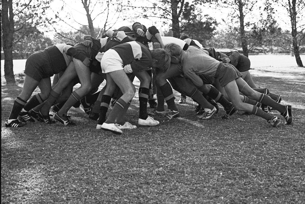 rugby_scrum_practice