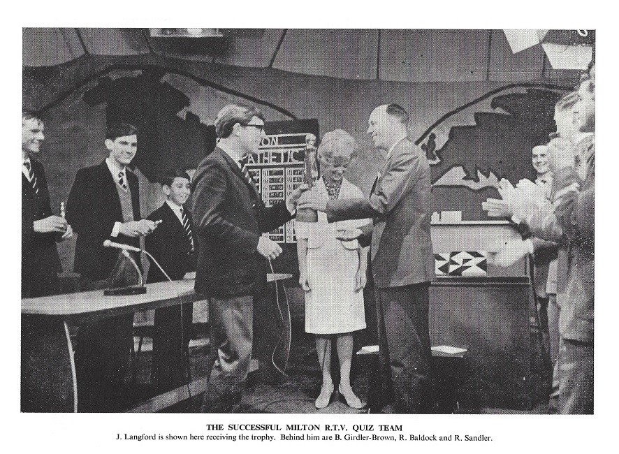 1965_rtv_quiz_team