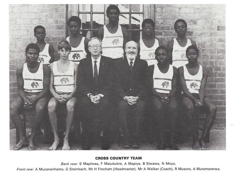 file:///C:/Users/AdrianMM/Documents/My Web Sites/oldmiltonians/themiltonian_magazine_photos_images_1985/1985_cross_country